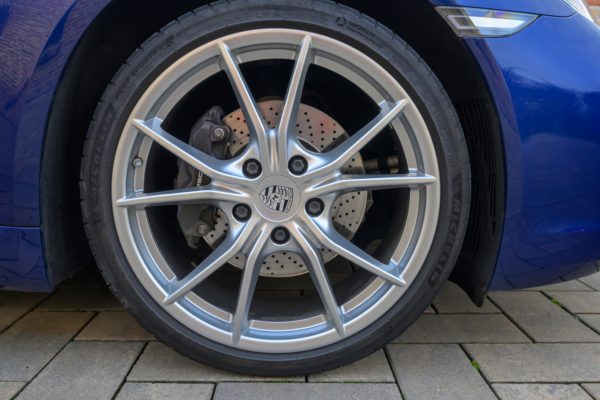 Cayman_enzianblau_00008