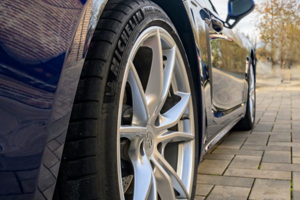 Cayman_enzianblau_00011