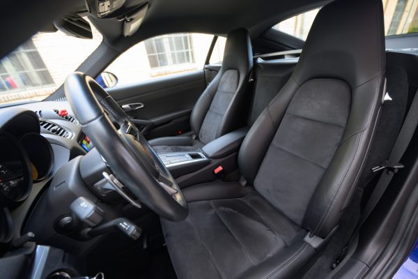 Cayman_enzianblau_00017