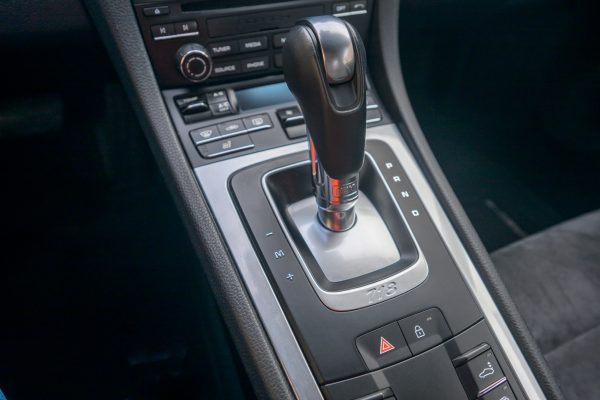 Cayman_enzianblau_00037