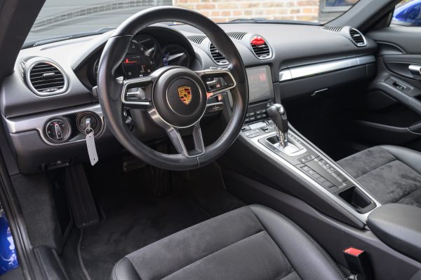 Cayman_enzianblau_00049