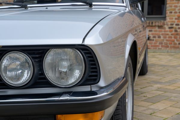 BMW_520i-00028