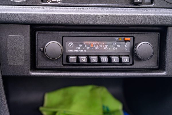 BMW_520i-00041