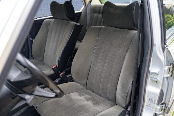 BMW_520i-00051