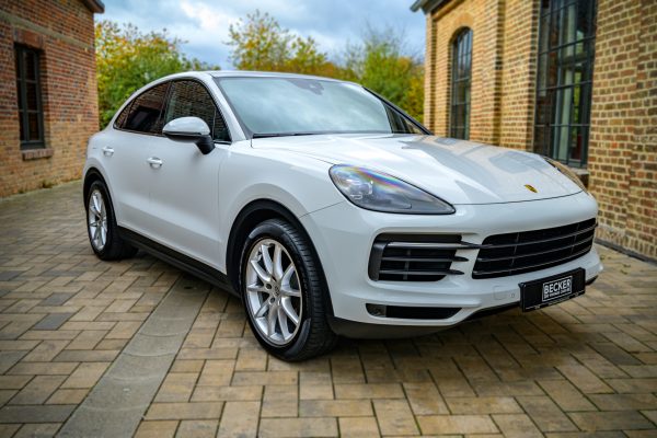 3. PorscheCayenneCoupe-titel
