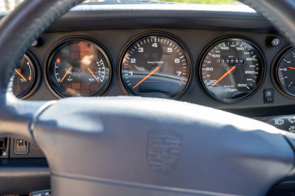 Z8F_2532
